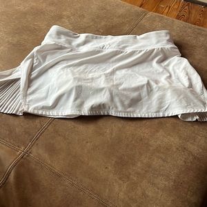 White, lulu lemon skirt, size 8